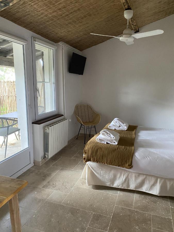 Hotel Du Pont Blanc Сен Мари де ла Мер Екстериор снимка